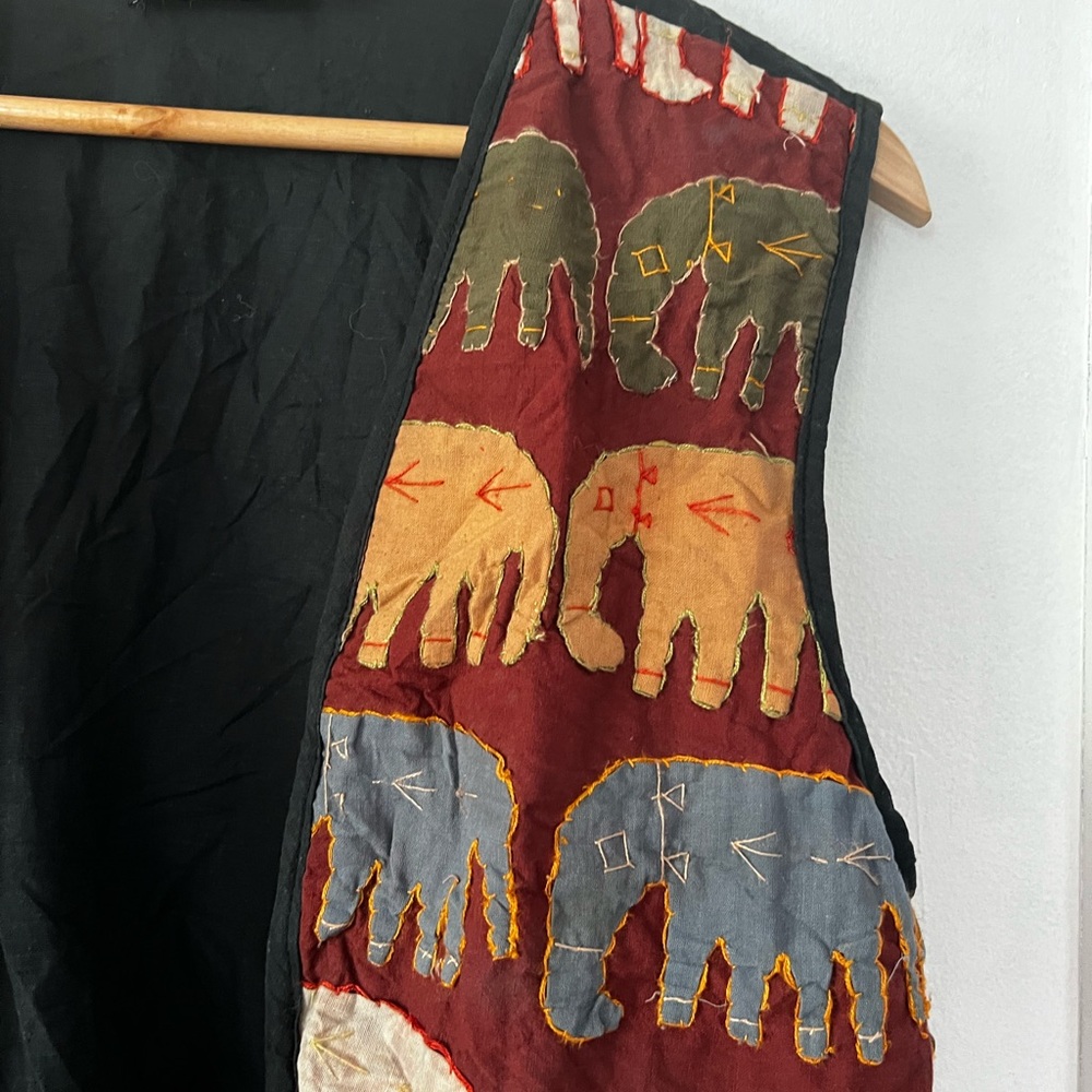 Boho Appliqué Elephant Patterned Vest - Picture 3 of 8